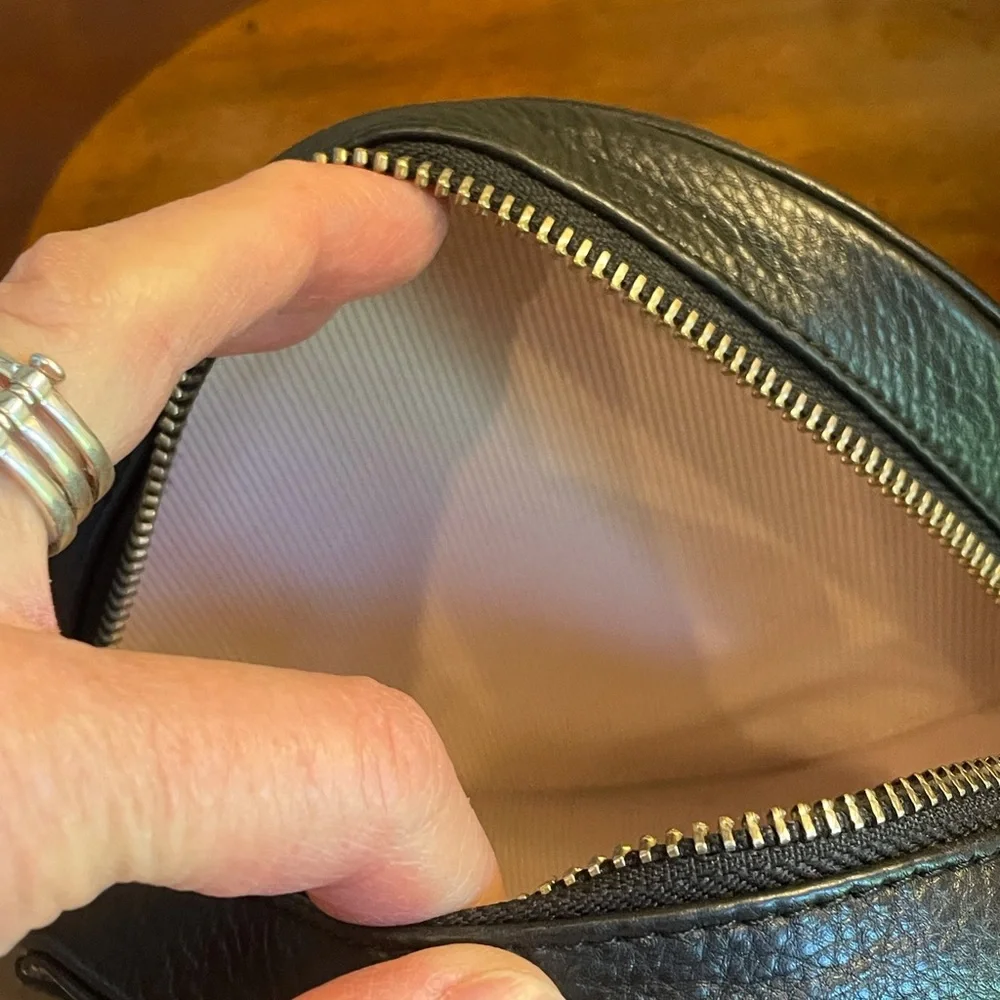 Radley London black circle leather crossbody bag - Picture 12 of 13